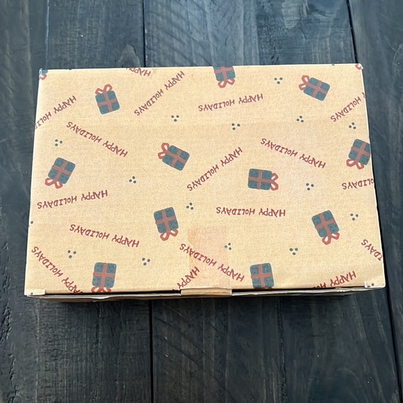 NEW holiday mini candles in ceramic pots - rustic charm. - Picture 11 of 11